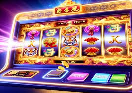 Player hand results and payout settlement